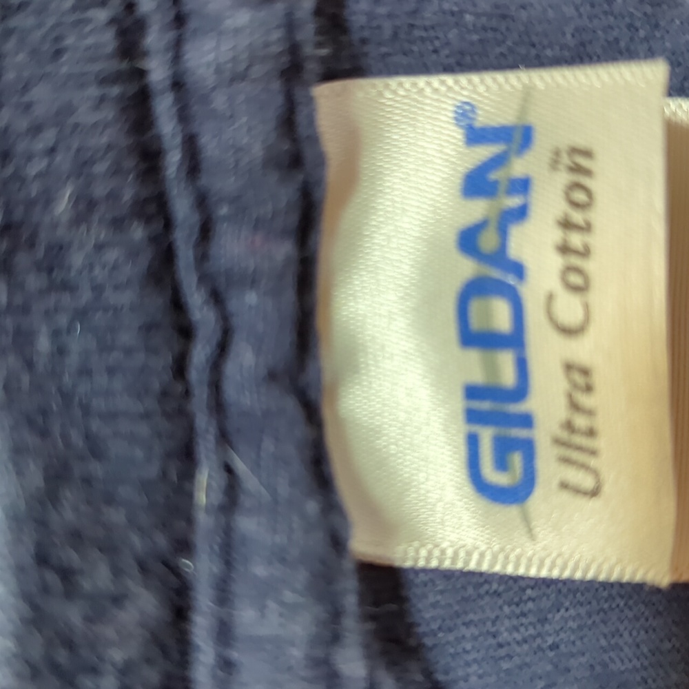 Shirt - Picture 2 of 3